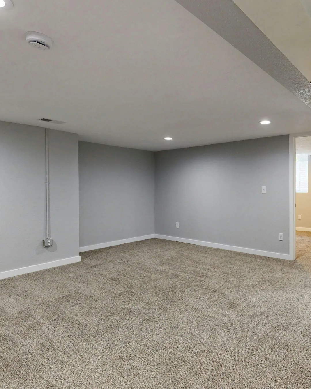 Carpet re-stretch and repair in an Angier, NC home